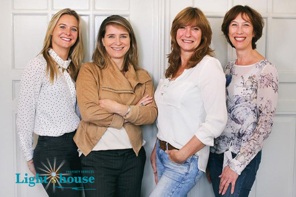 Team of experienced real estate agents